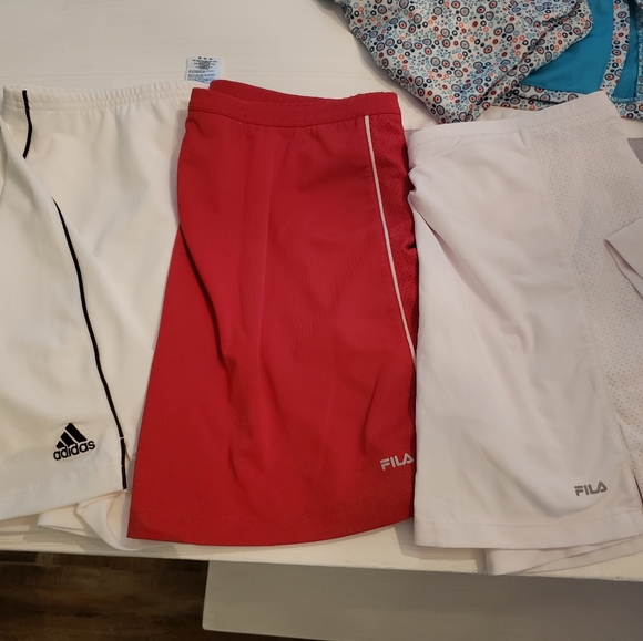 Tennis outfits - Picture 3 of 4